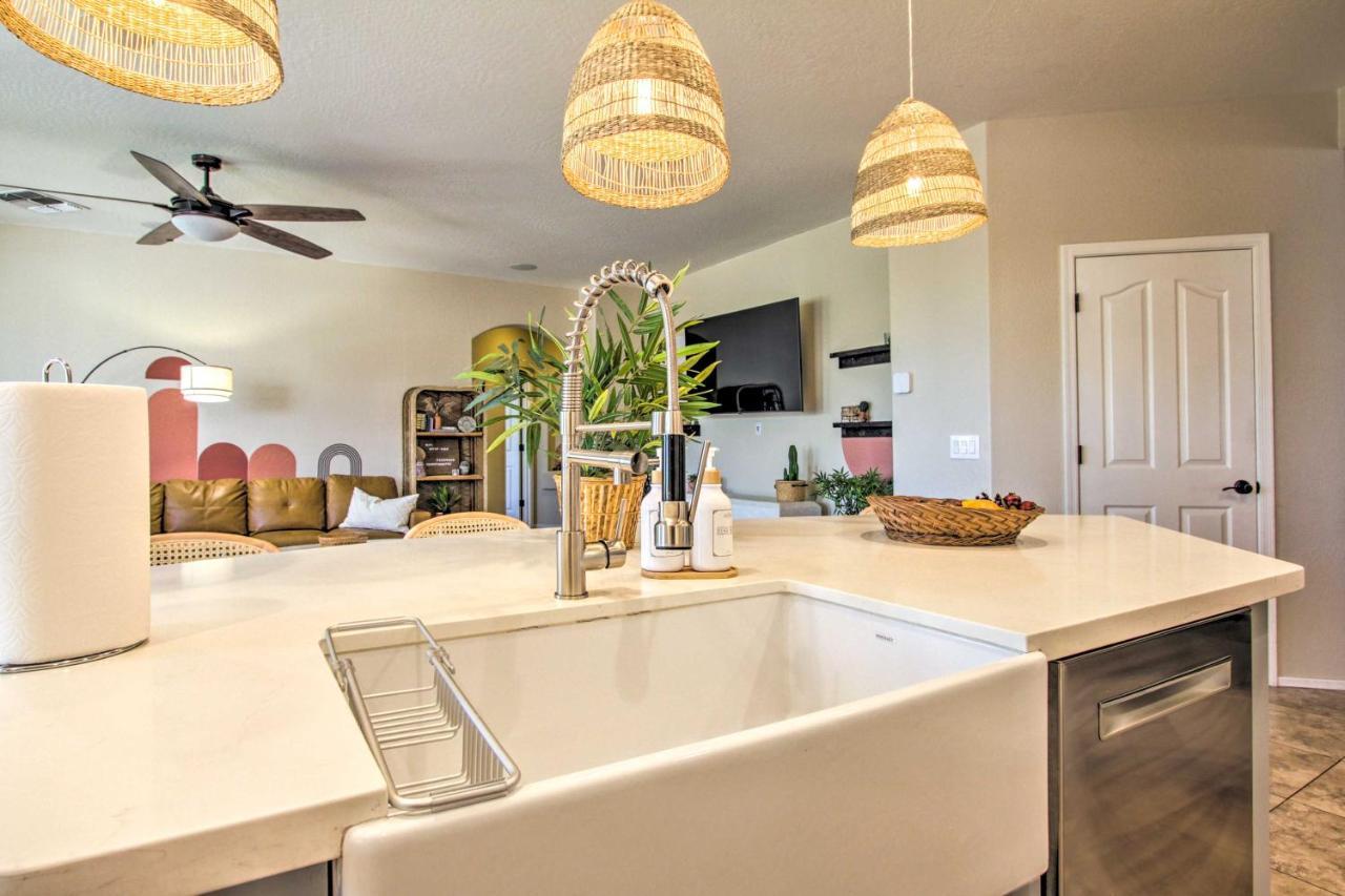 Family-Friendly Goodyear Home With Private Pool Eksteriør bilde